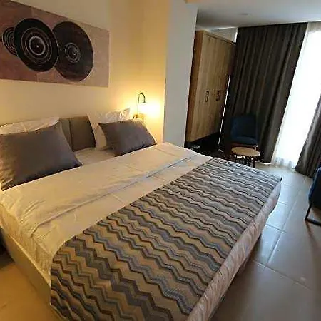 Spilos Gumuldur Hotel 4*