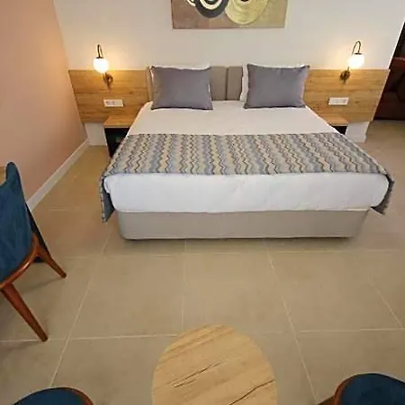 Spilos Gumuldur Hotel 4*